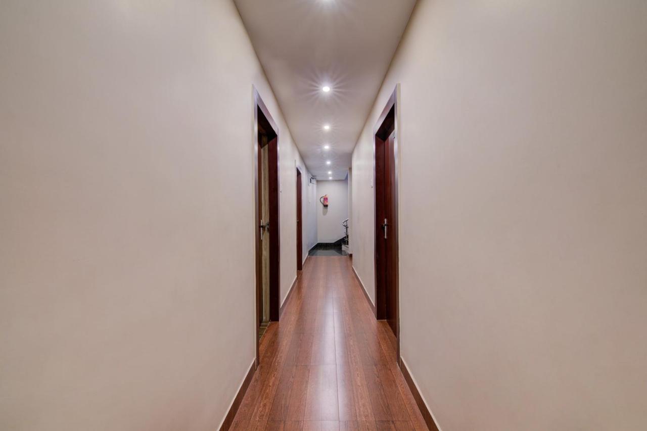 Oyo 12736 Skylawn Hotel Jamshedpur Exterior photo