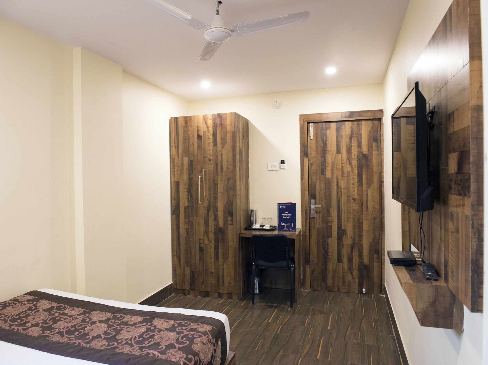 Oyo 12736 Skylawn Hotel Jamshedpur Exterior photo